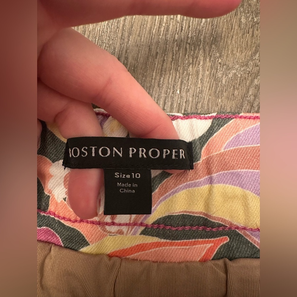 BOATON PROPER PASTEL PAISLEY SKORT - Size 10 SKU:406 - Picture 2 of 7